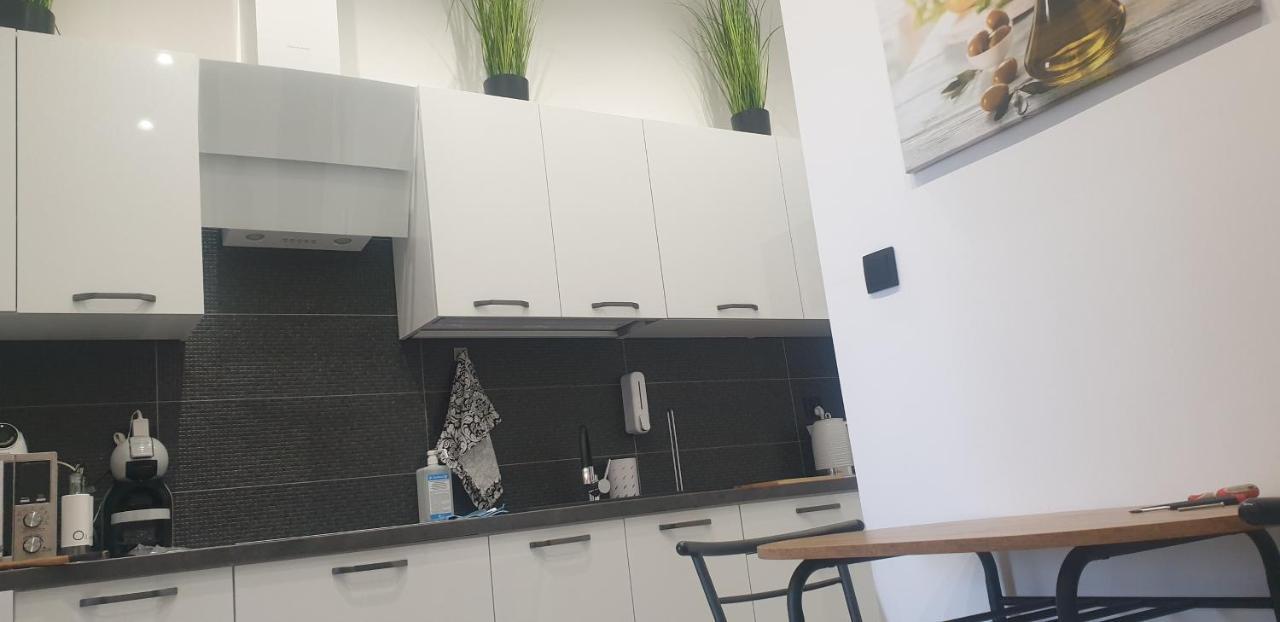 פז'מיסל Apartamenty Rynek R מראה חיצוני תמונה