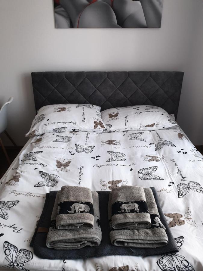 פז'מיסל Apartamenty Rynek R מראה חיצוני תמונה