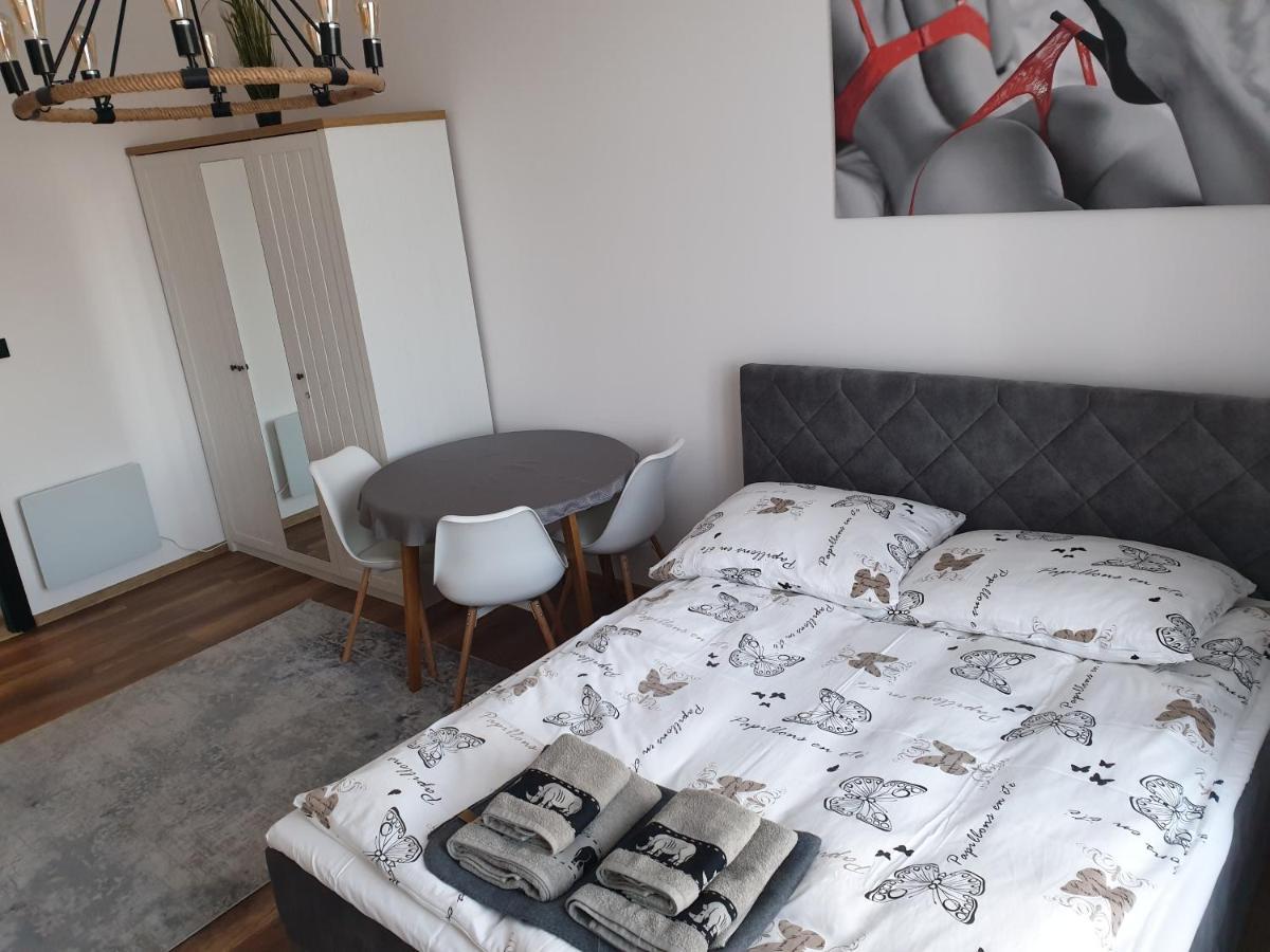 פז'מיסל Apartamenty Rynek R מראה חיצוני תמונה